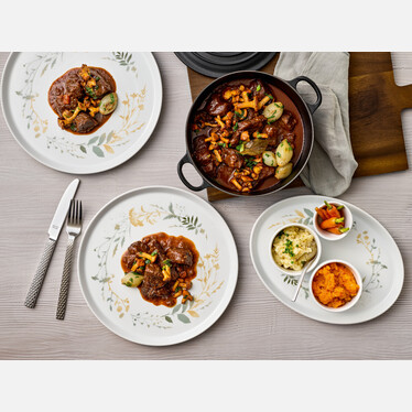 SCANDIC with MIDSUMMER decor